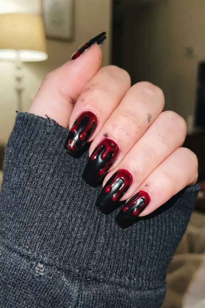 blood-drip-coffin-halloween-nails